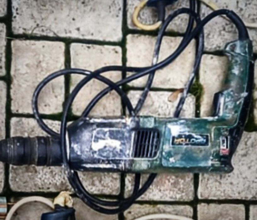 Перфоратор  Протон  1100.