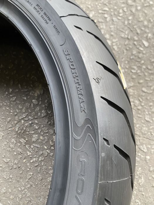 Pneu de mota 180/55/17 Dunlop RoadSmart IV GT (NOVO)