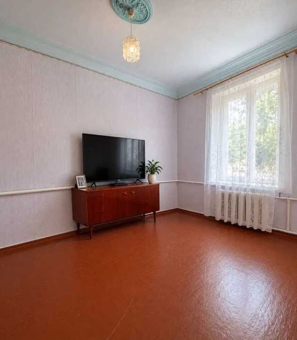Продам Дом в Центре Корабельного района (р-н 33 школы)