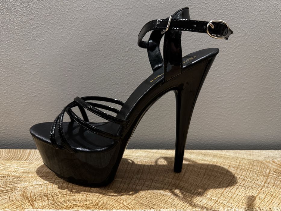 Buty szpilki 15cm ,r40 (51)