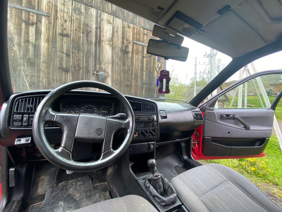 Продам Фольксваген пассат 1988