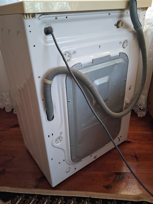 Пральна машина LG