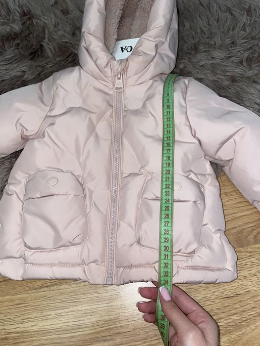 Зммова куртка з вушками бренду c&a