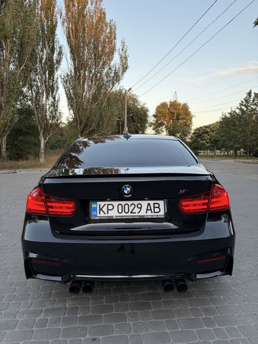 BMW F30 . 3 series
