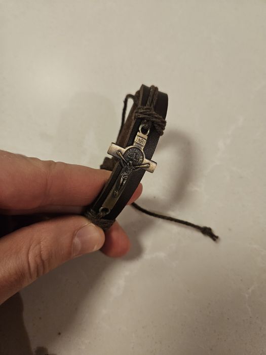 Komplet bransoletek skórzanych