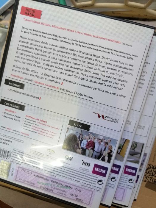 A empresa The Office (serie) Ricky Gervais (1 e 2 temporada completo)