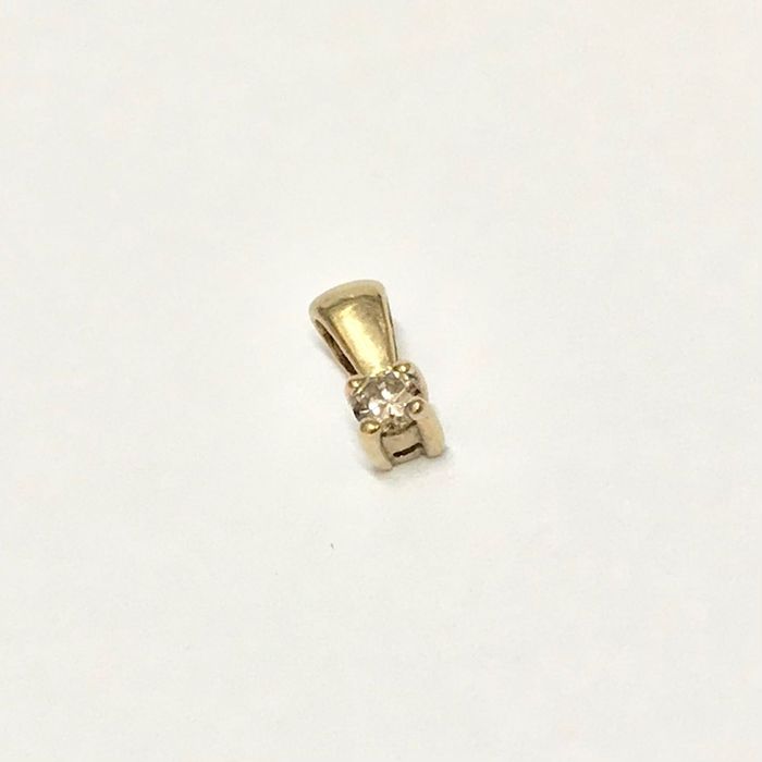 Złoty WISIOREK z DIAMENTEM 0.1ct zawieszka 333 8K CERTYFIKAT