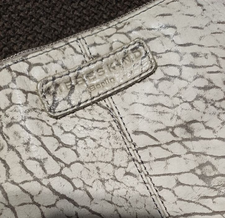 Чехол для ноутбука Liebeskind кожа