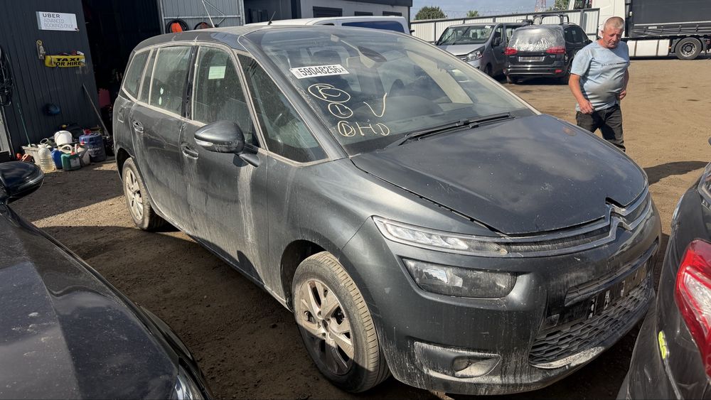 Citroen C4 Grand silnik 1.6 E-HDI 2014r,Anglik z kluczykami