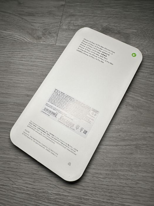 iPhone 14 Pro Max Case – Brand New in Box64751275969155124