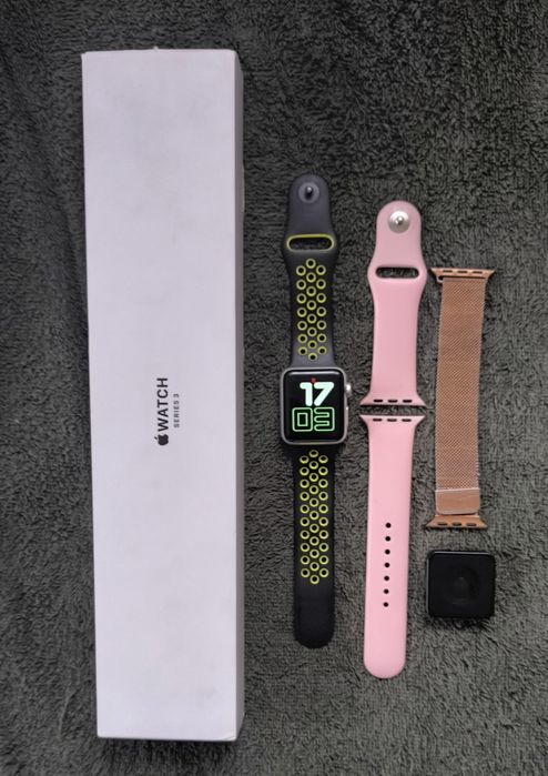 Apple Watch series 3, 38mm + оригінальний nike ремінець