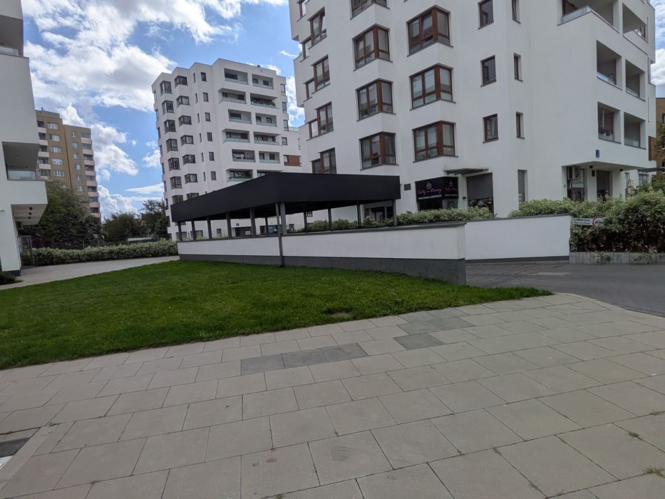 Wynajmę miejsce postojowe bezpośrednio Warszawa Witebska Oszmiańska - Więcej