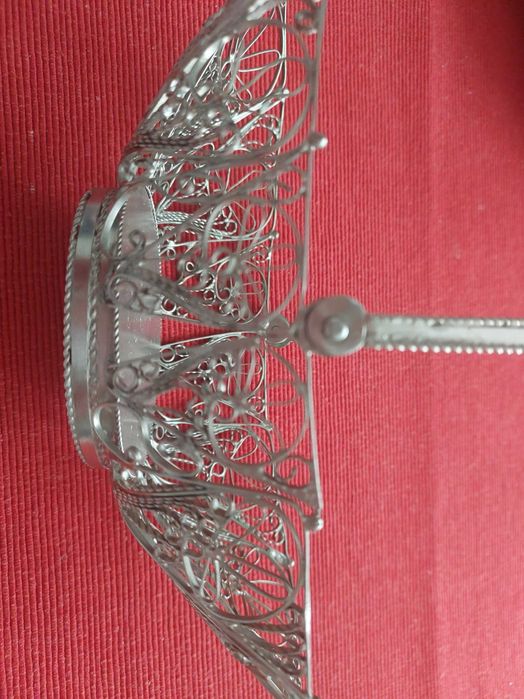 Ваза для цукерок ажурна .