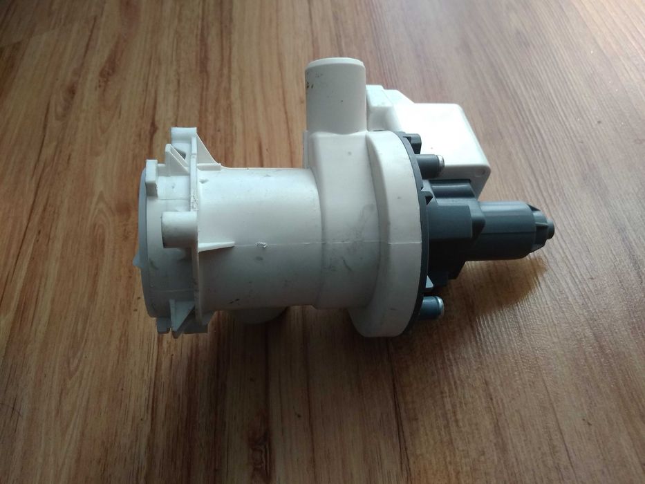 Pompa odpływowa Rohs do pralki Beko