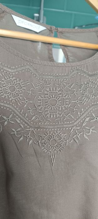 Bluzka bawełniana haftowana