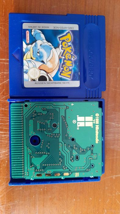 Pokemon Blue- Gameboy