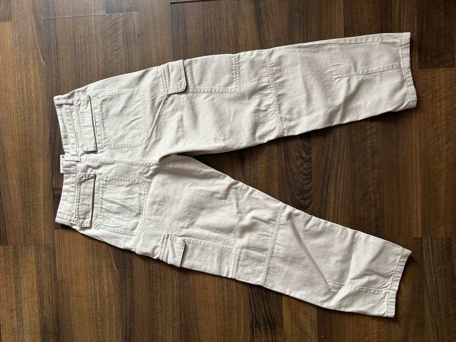 Nowe Spodnie Bershka rozmair 38