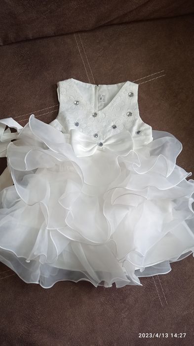 Святкова сукня для дівчинки 2 роки