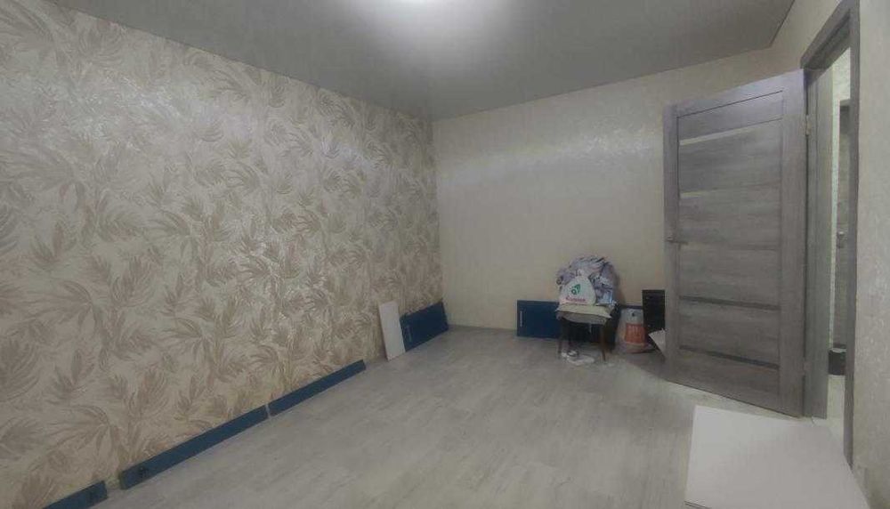 Продам 1 кімнатну квартиру з ремонтом, вул. Власенка, завод Шевченка.