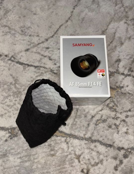 Samyang 85mm f/1.4 - Sony FE mount