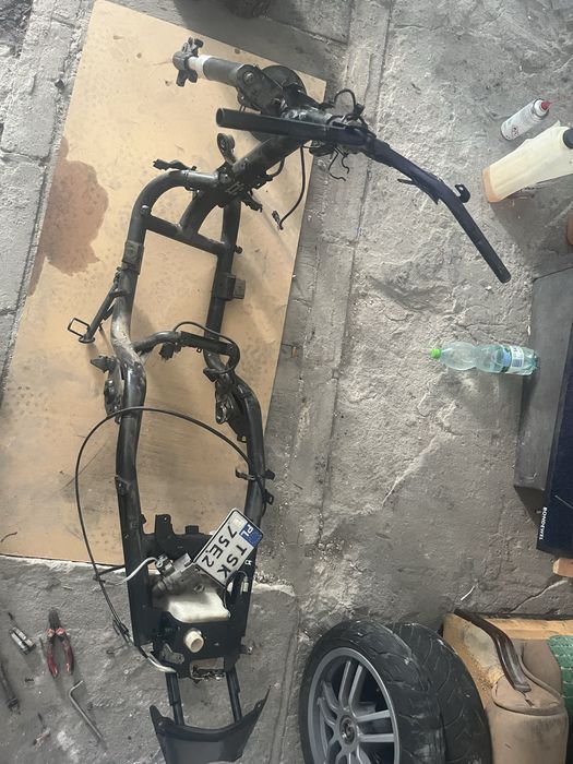 Peugeot speedfight 3 na czesci