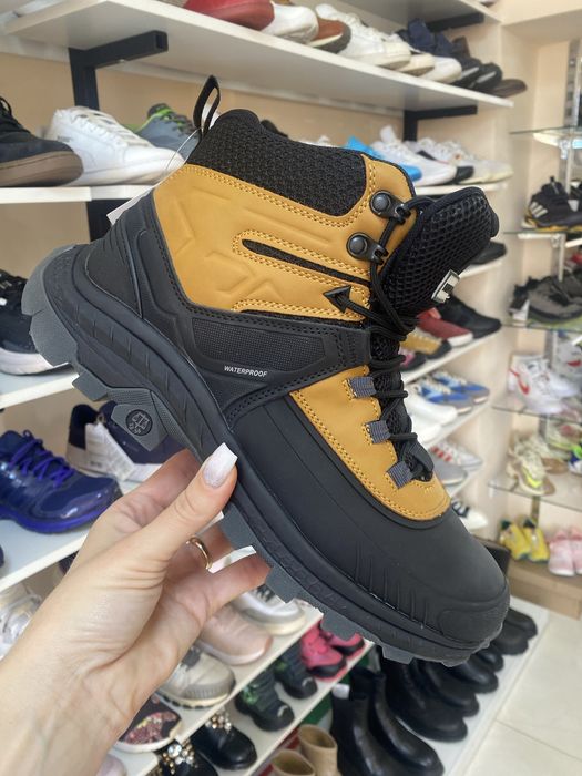 Hunter непромокаючі зимові сапоги 43 розмір в дуже гарному стані