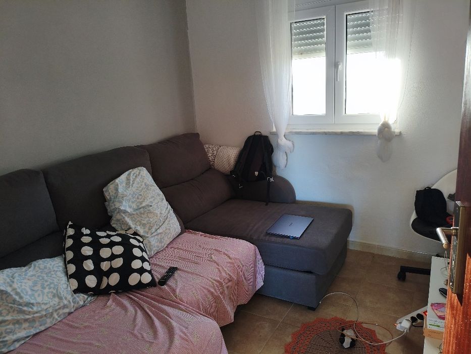 Moradia T1+1 arrenda-se