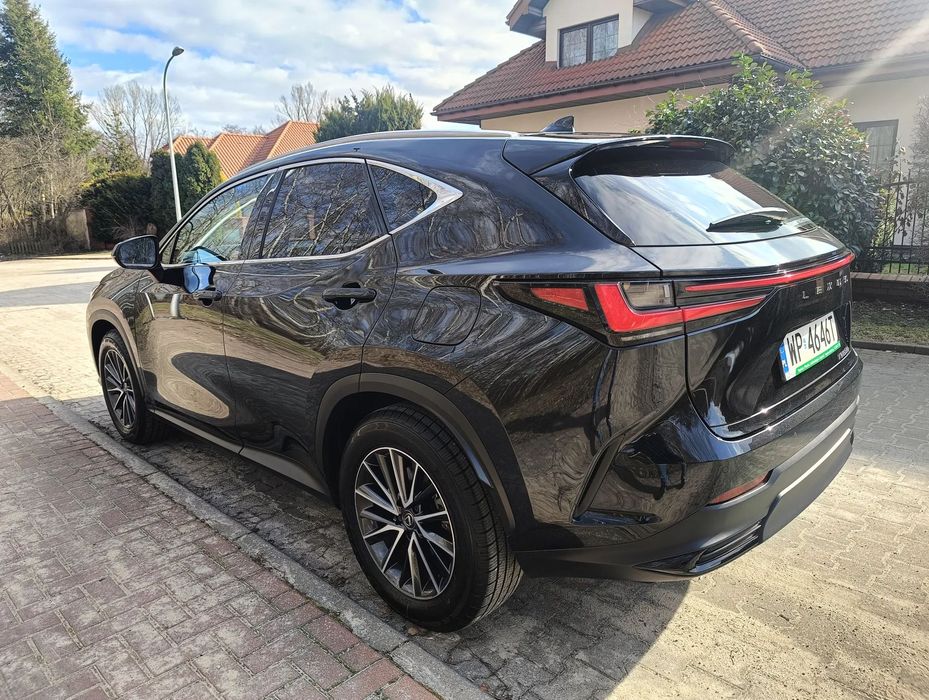 Lexus NX 350H Polski Salon, I Właściciel, Niski Przebieg.