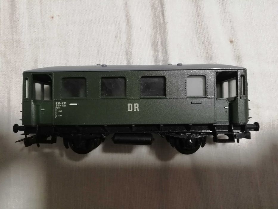 Wagon pasażerski PIKO HO