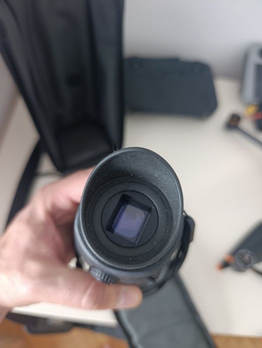 Nighthunter H35 це класна тепловізійна глядєлка стан нової була декілька разів у користуванніяка.  Матриця 640на512 дає надзвичайну картинку.