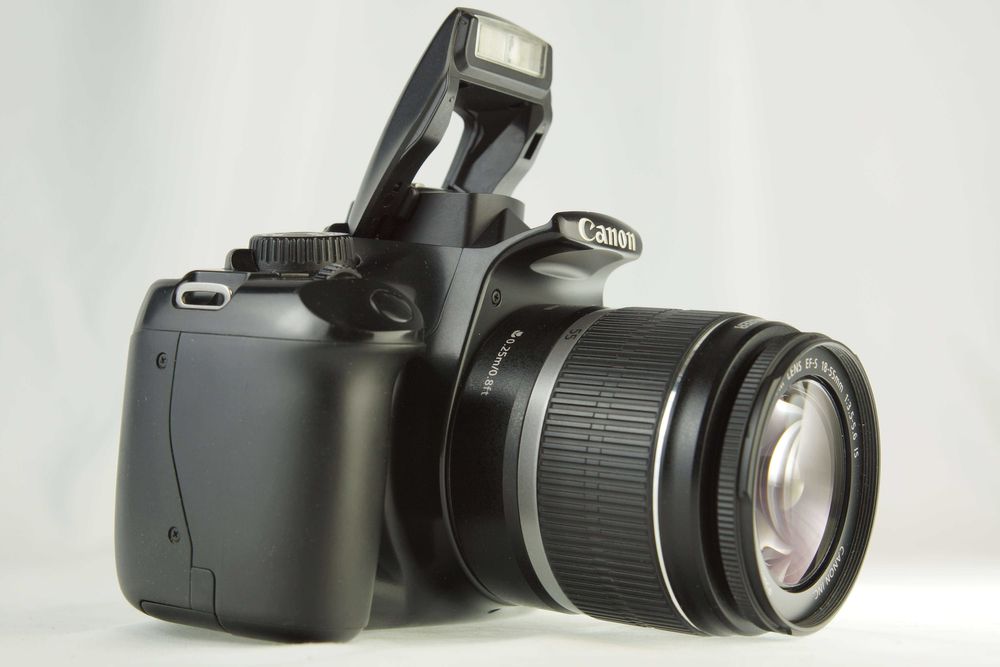 Aparat CANON EOS 1100D 12.2Mpx + 18-55mm IS 27.826 zdjęć Gwarancja FV