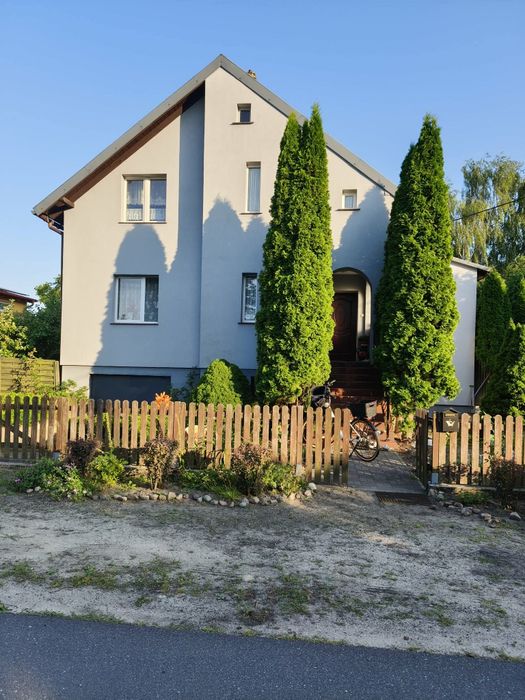 Dom na sprzedaż w spokojnej okolicy