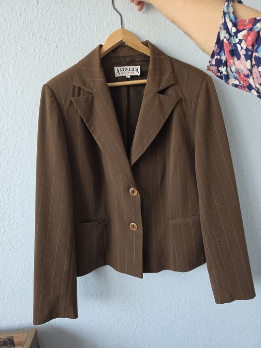 Komplet brązowy elegancki w rozmiarze 44