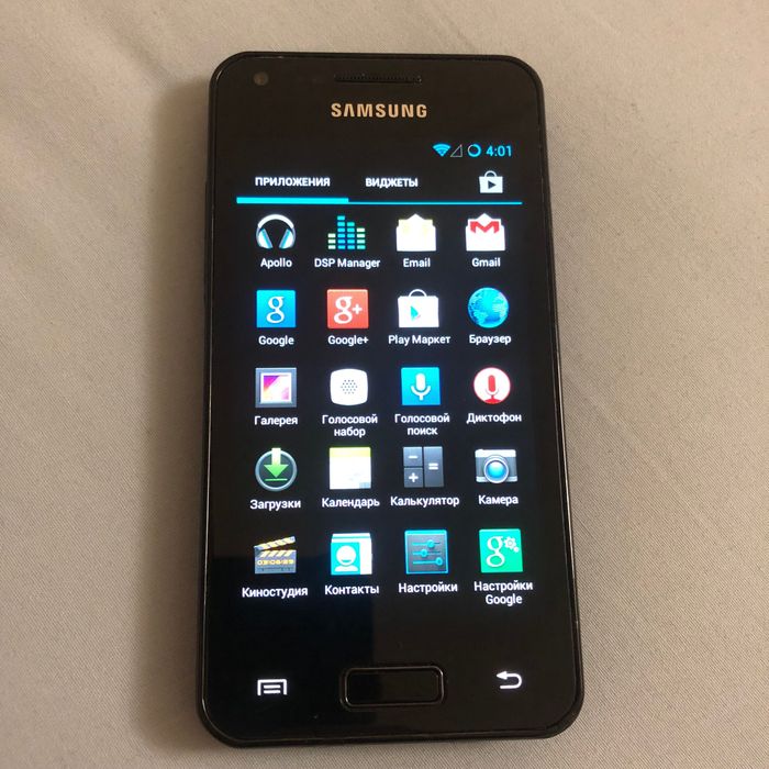 Samsung Amoled “4” (на запчастини)