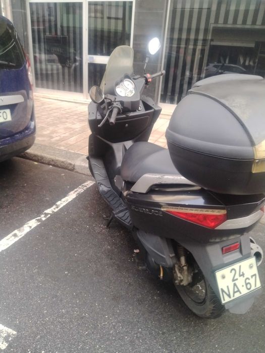 Vendo moto keeway silverblade 125 acabada de sair da oficina