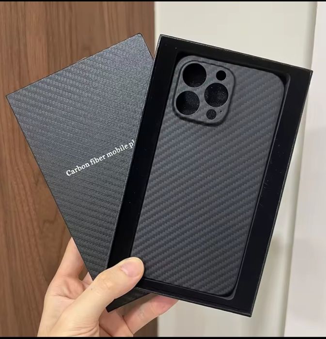 Чохол карбон вуглецеве волокно  iphone 13 pro Чорний