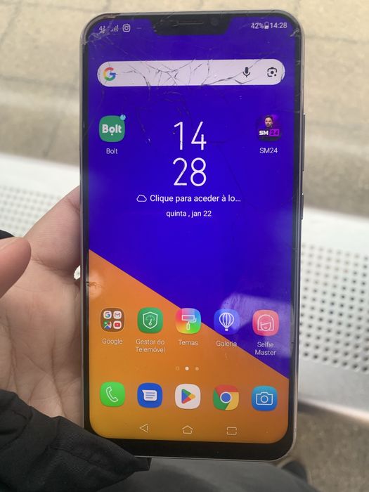 Asus zenfone 5 64GB 4 RAM