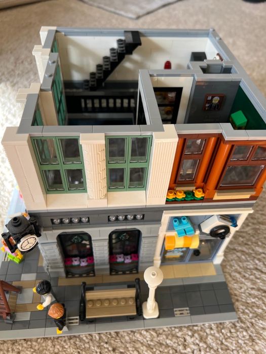 Lego Bank 10251 conpleto, c/ caixa e instruções