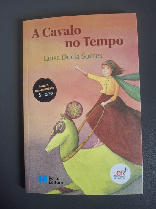 Livro "A Cavalo no Tempo"