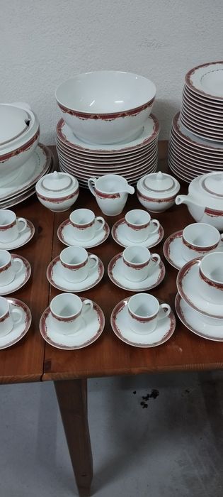 Serviço jantar vista alegre 122 peças