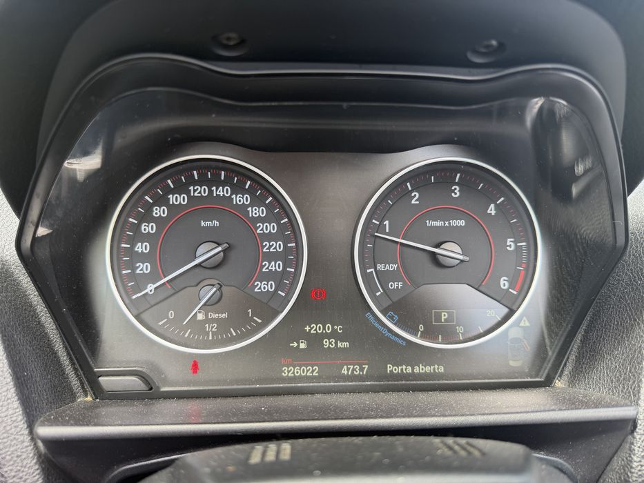 BMW 218 — fotografia 10