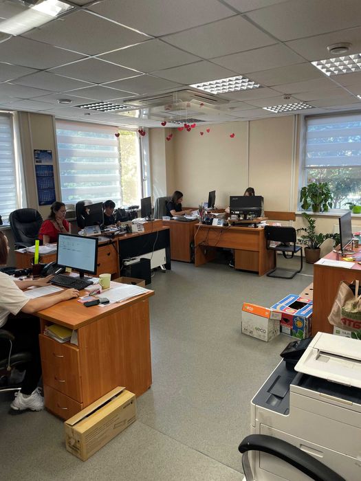 Продаж офісної будівлі м. Дніпро. пр. О. Поля 28-а