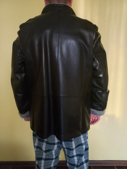 Куртка шкіряна, зимова.