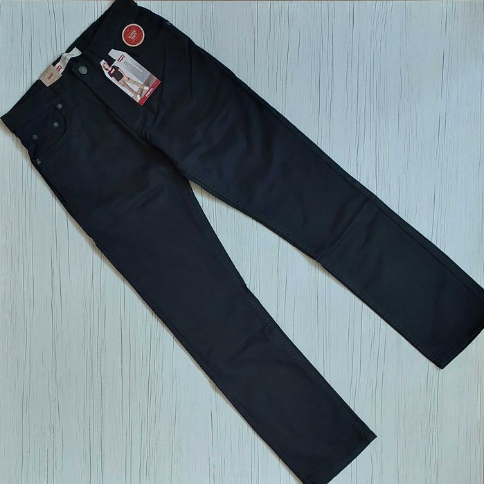 Новые брюки джинсы Levis оригинал рост 170