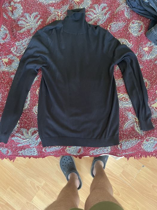 Продам гольф під шию Pull and Bear