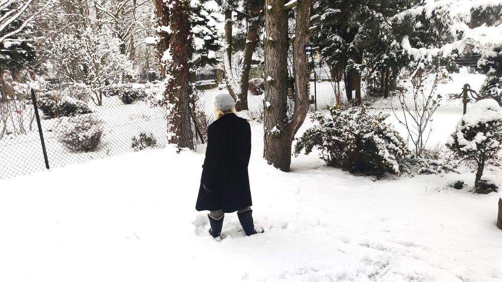 Sylvia Collection płaszcz wełna kaszmir czarny L 40 premium