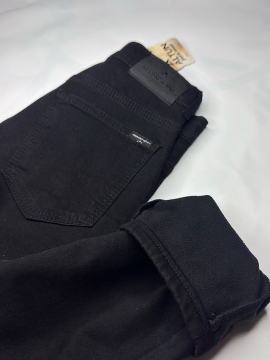 Джинси чорні утеплені для хлопців від 11до 15 по років