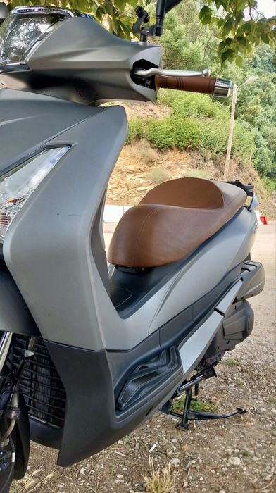 Sym HD300 (como nova)