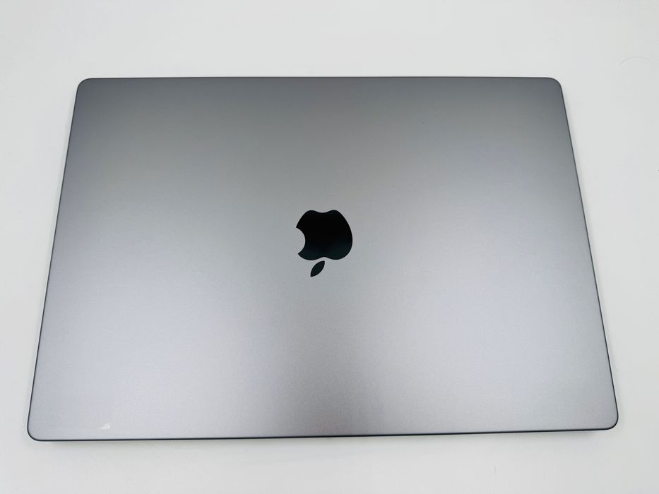Apple Macbook Pro 16 2021 M1 Pro 32GB RAM 512GB SSD Space Gray IL7488