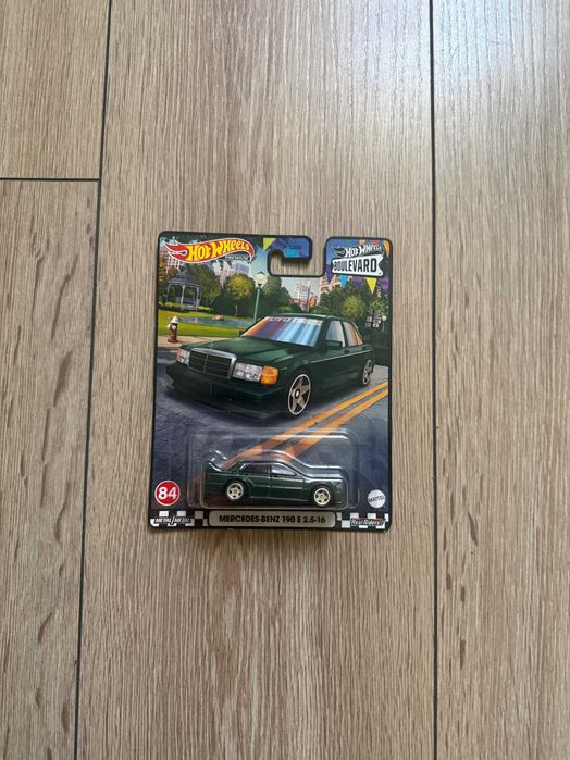 hot wheels premium boulevard mercedes benz 190 e 2.5 16
